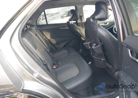 2023 Kia Niro Ex Touring z USA, uszkodzony, nr VIN KNDCR3LE2P5051783